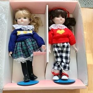 Dolls Marian Yu Designs 1987 Hierloom porcelain set of 2 original box new